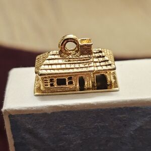 Gold House Charm Bracelet